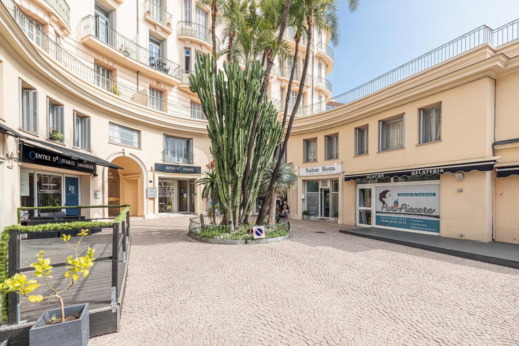 3 Pieces Des Jardins Apartment Menton Exterior photo